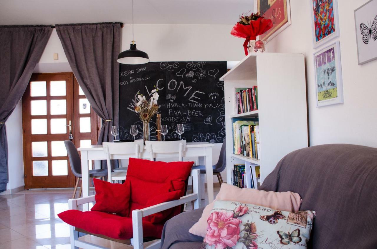 Čilipi Apartment A&T Countryside מראה חיצוני תמונה